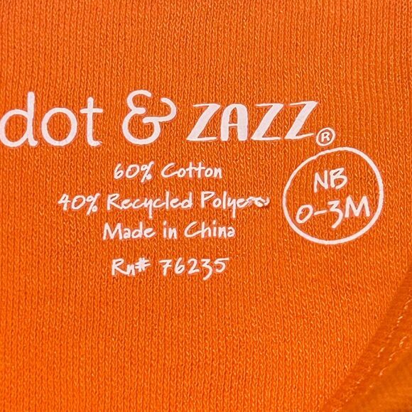 NWT Newborn Dot & Zazz 0-3 M Orange Sketchy Pumpkin Long  Sleeved 1-Piece Carrot - Picture 5 of 10